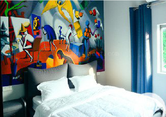 洋县对于酒店的墙体彩绘而言更注重哪些方面？